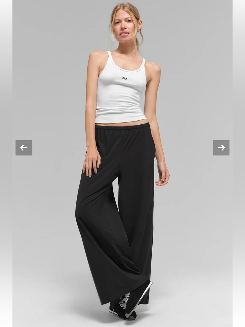 NEW ALO Breezy Wide Leg Pants in Black Medium